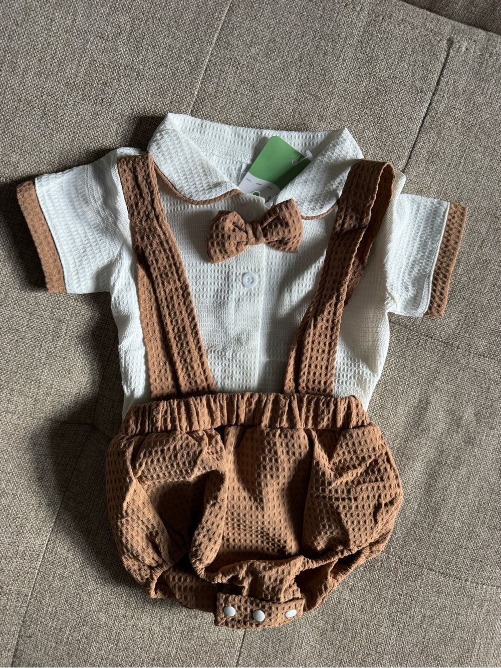 Younger Tree | NWT 3-6M Baby Shirt & Romper w/ Bow tie